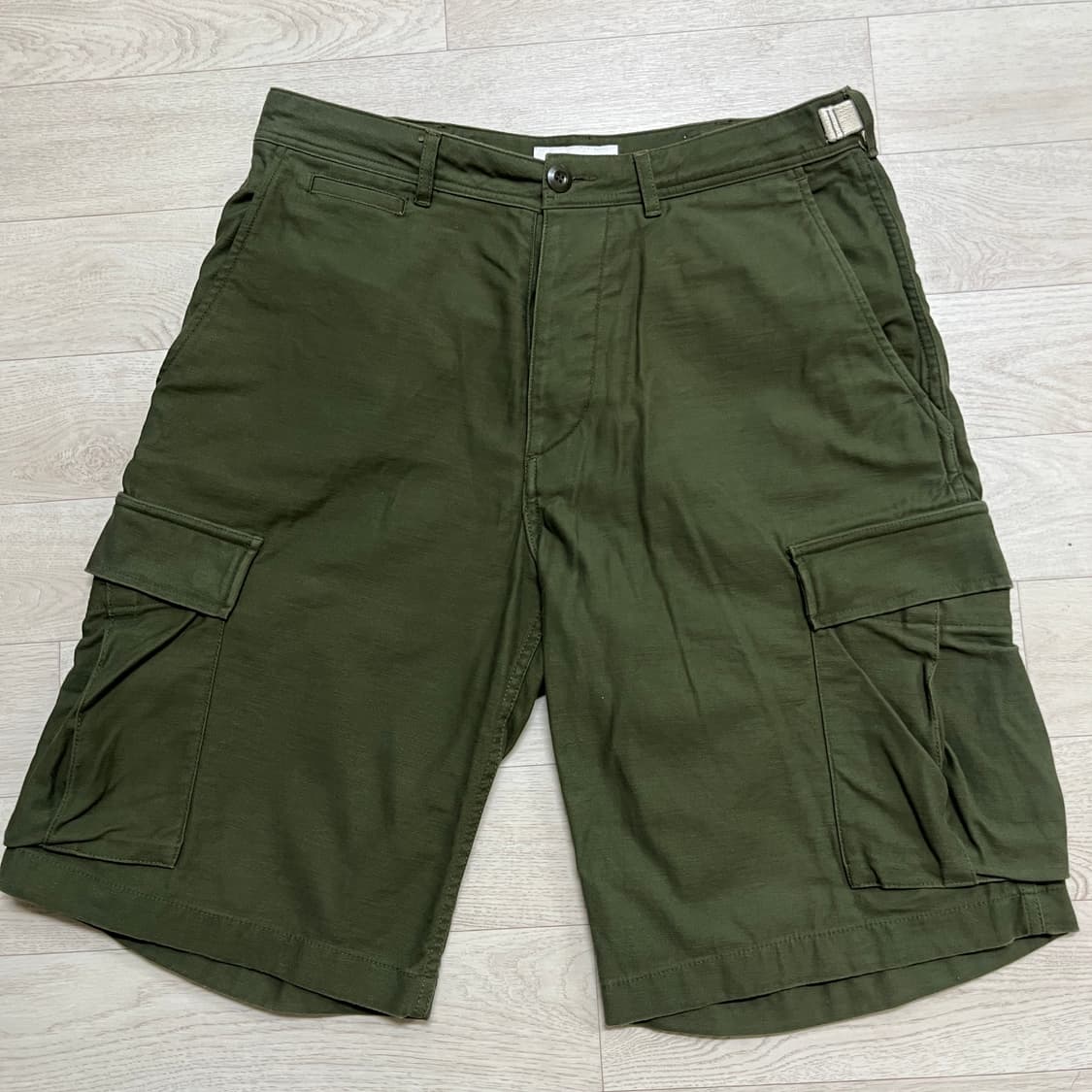 [1] 아워셀브스 백사틴 bdu 쇼츠 올리브 드랩 반바지 상품이미지4