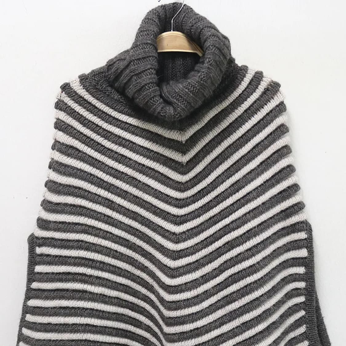 디젤 터틀넥 울 니트 케이프 61826 상품이미지3