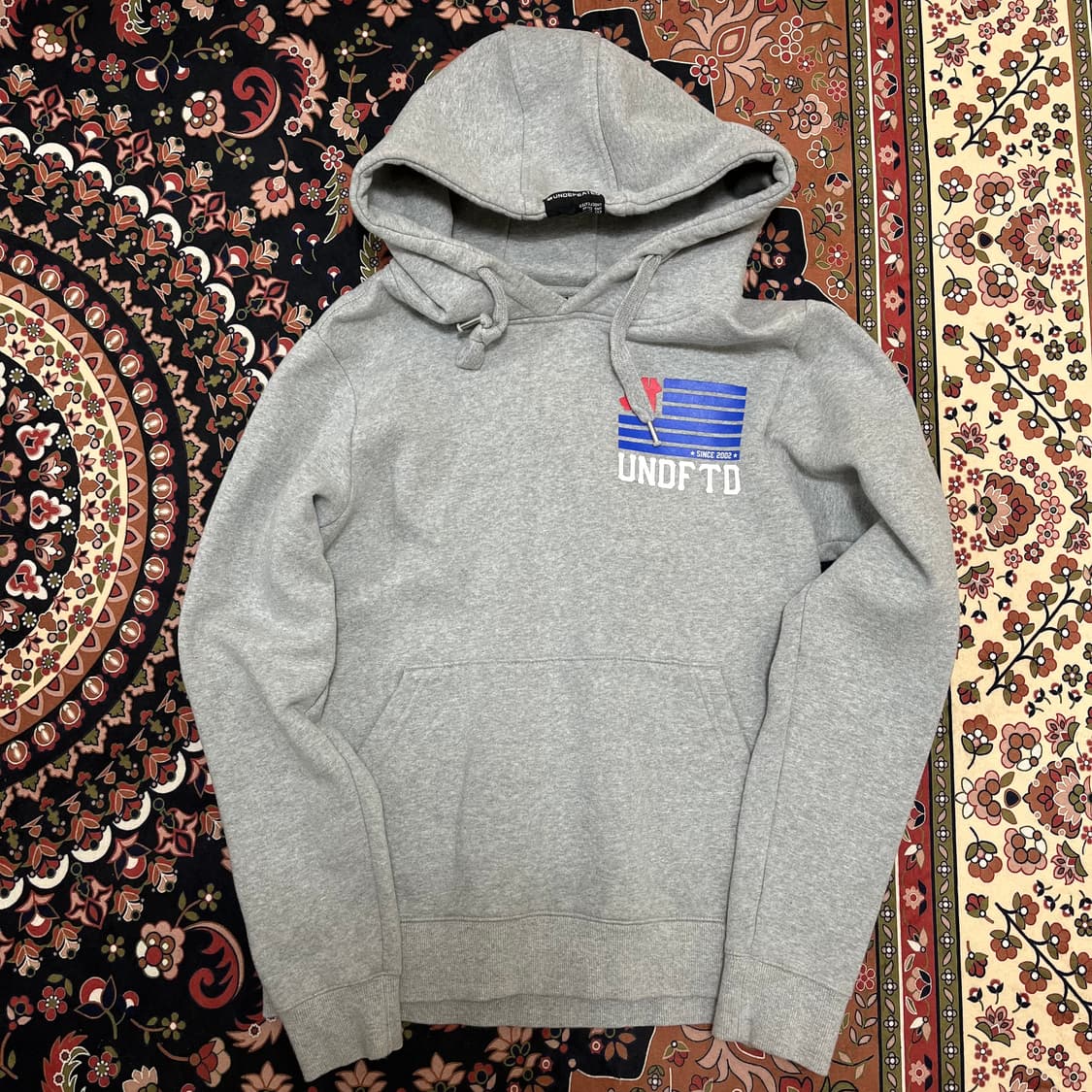 언디피티드 미국 로고 후드티 M/95 상품이미지3