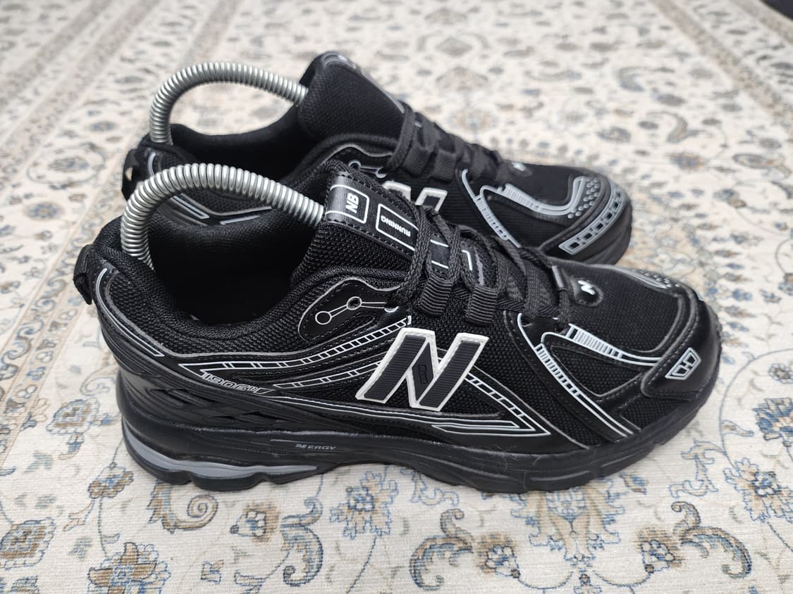 뉴발란스 1906R 블랙 실버 메탈릭 250mm 상품이미지4