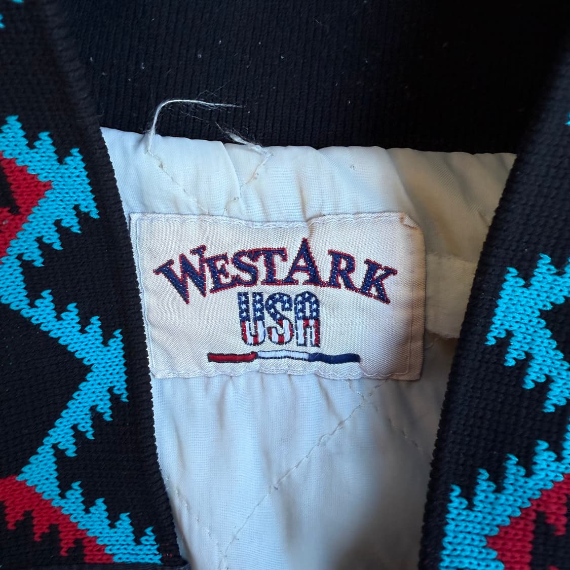 WESTARK 블랙 패턴 봄버 자켓 Rhonda 상품이미지3