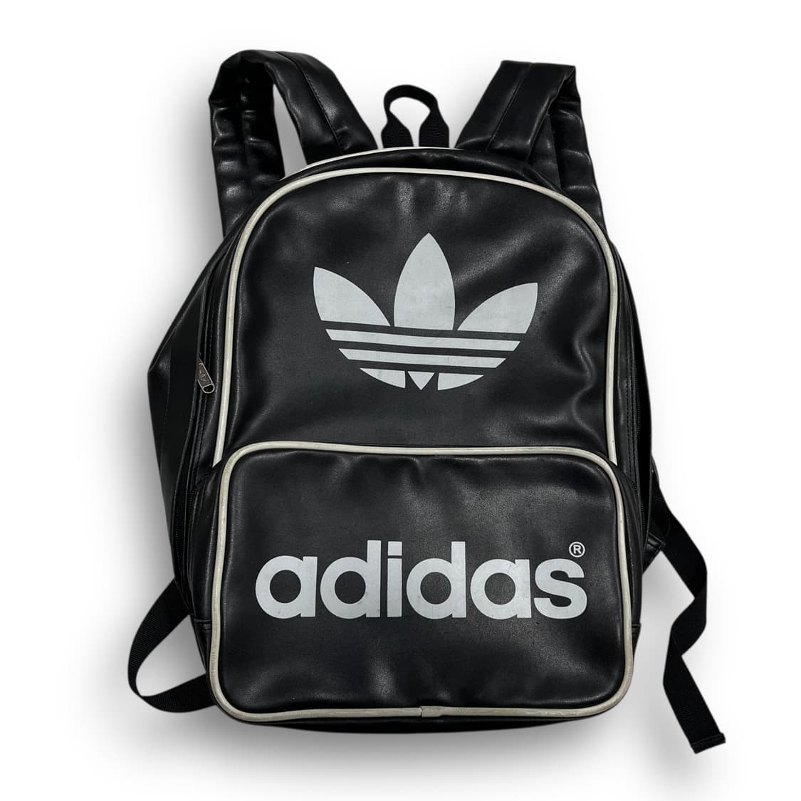 아디다스 90s 빅로고 락시크 비건레더 다크 백팩 상품이미지2
