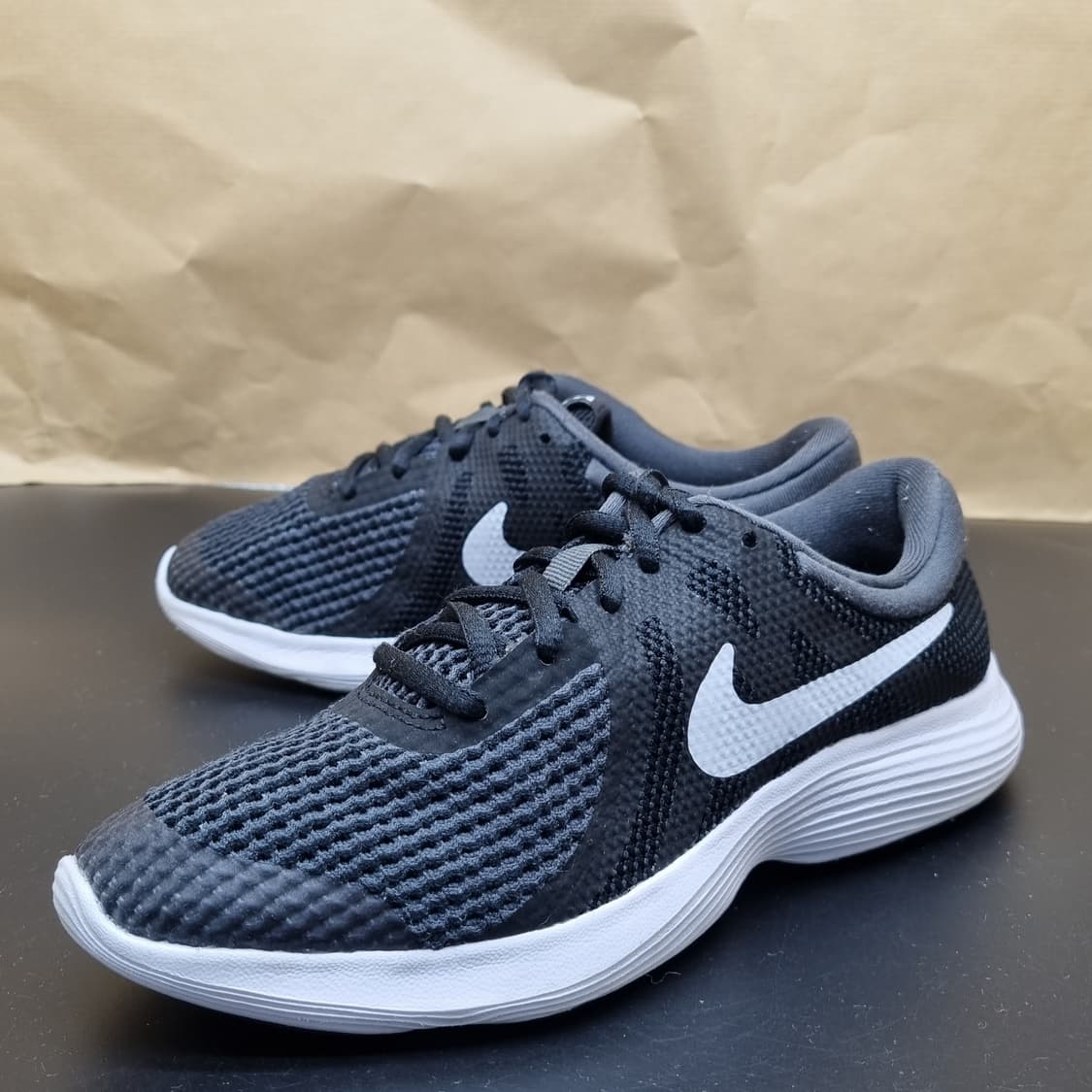 나이키 레볼루션 4 운동화 225 상품이미지1