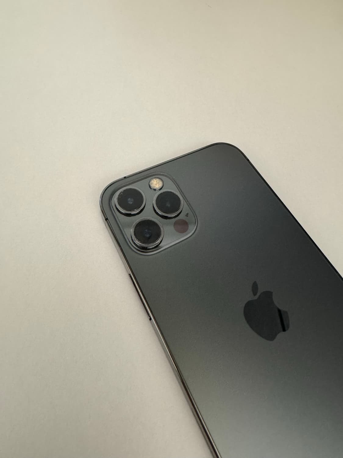 아이폰 12프로 무음 512G 그래파이트 iphone 12pro 미국판 상품이미지8