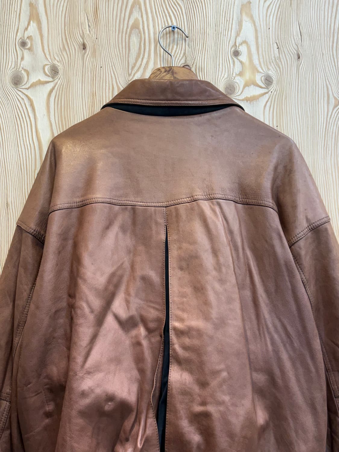 발리 레더 봄버 자켓 상품이미지4