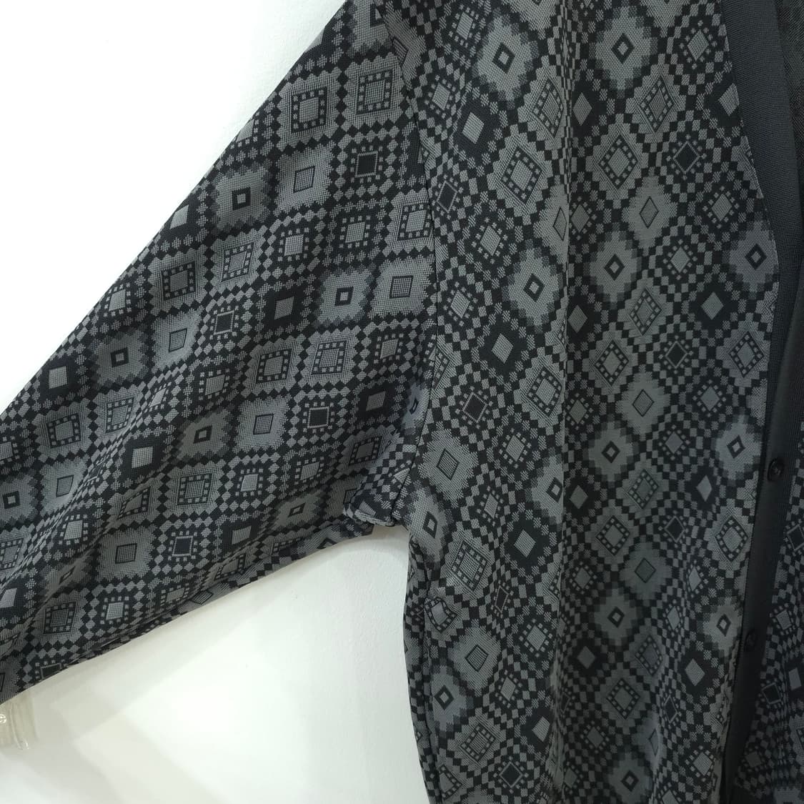 빔즈 패턴 가디건 상품이미지4