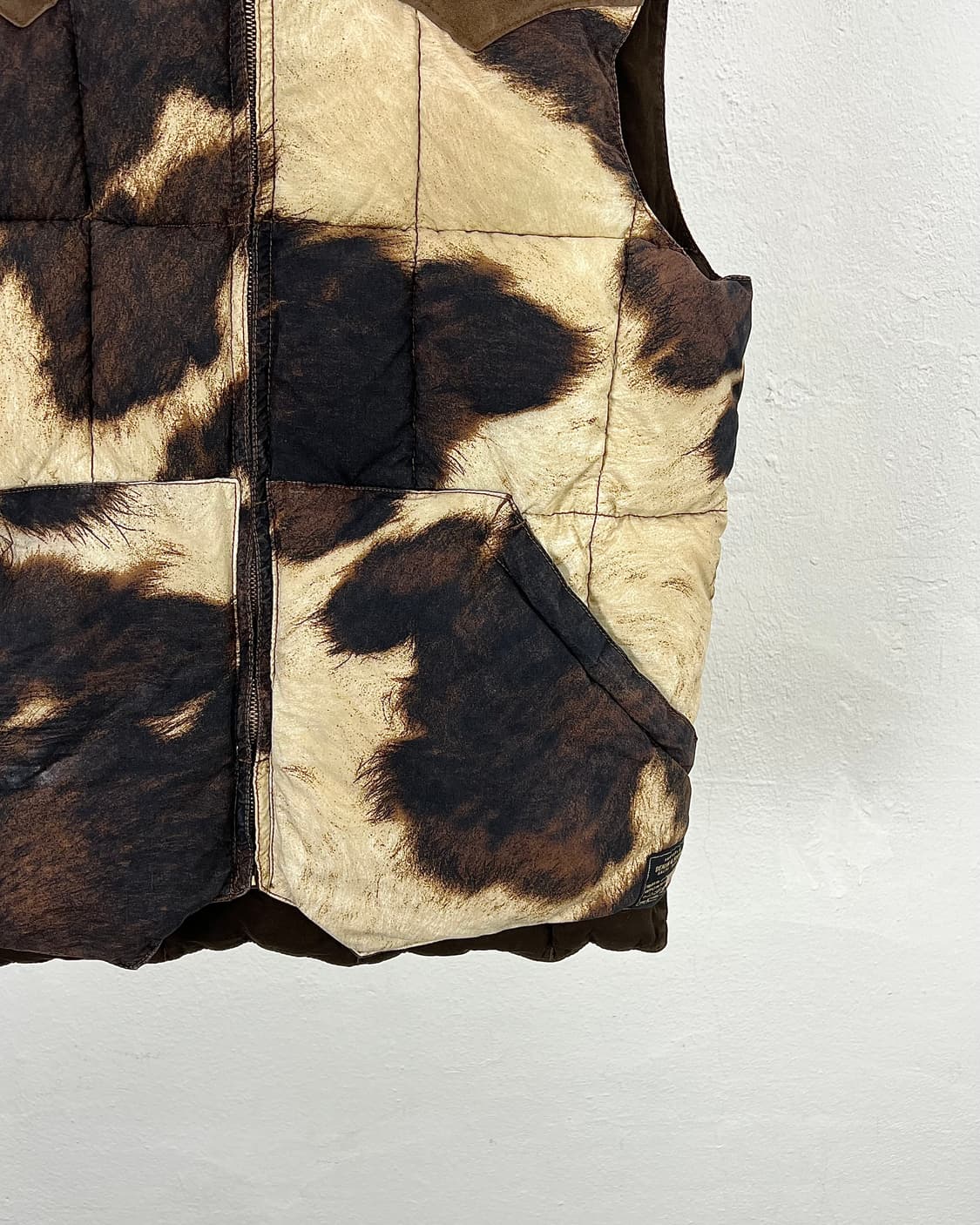 랄프로렌 데님 앤 서플라이 카우 프린팅 패딩 베스트 상품이미지5