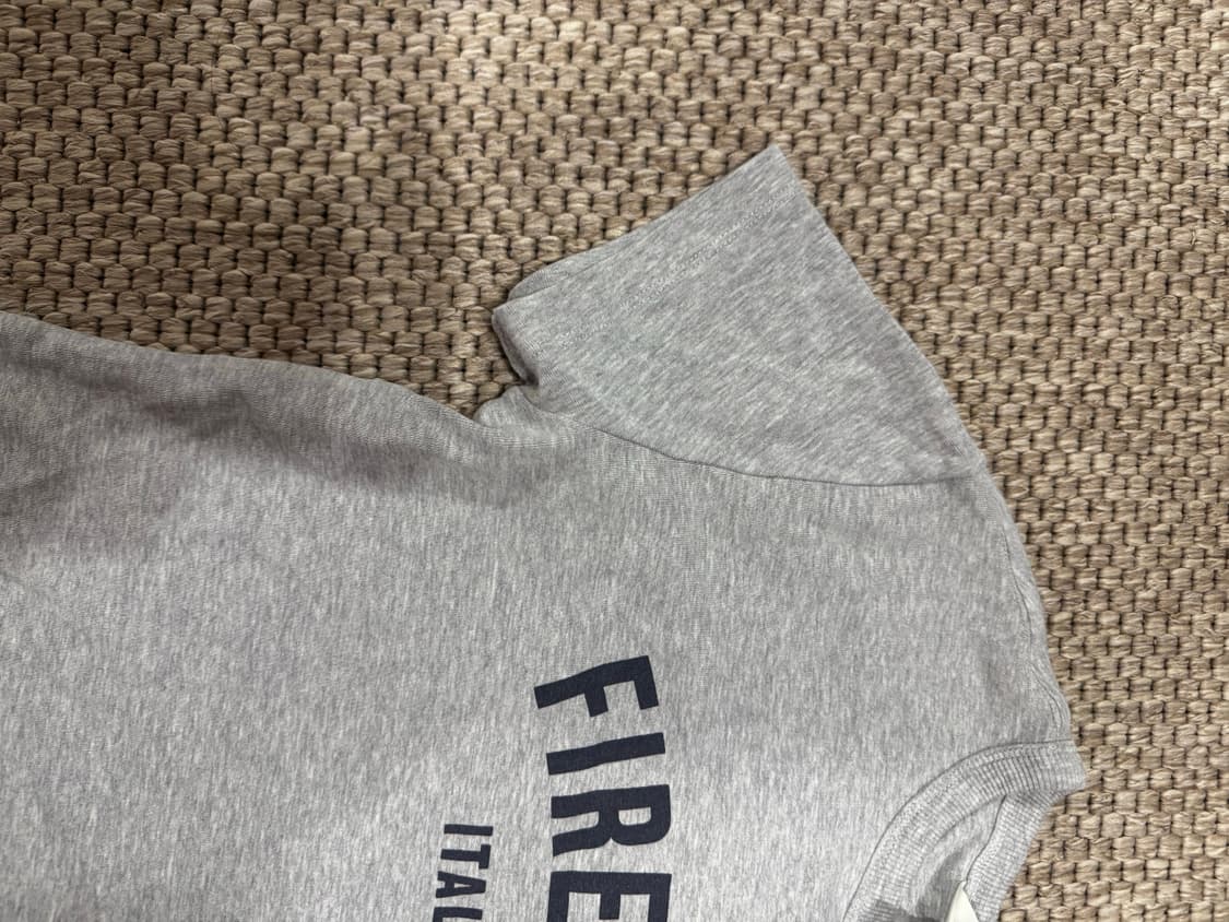h&m 프린팅 기본티 상품이미지1