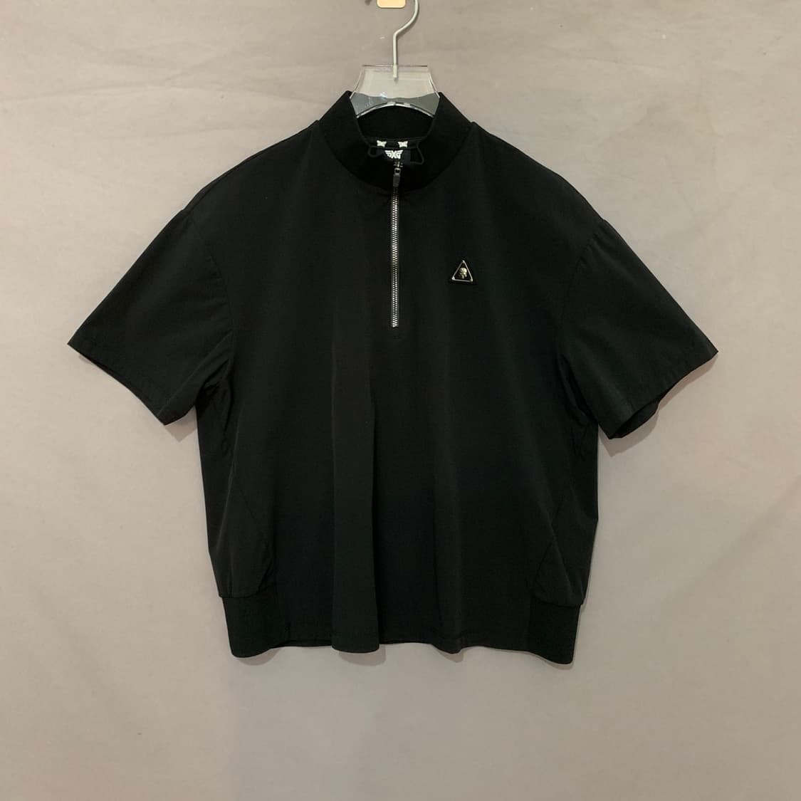 M PXG 골프 여성 하프 반집업 스컬 반팔티 상품이미지2