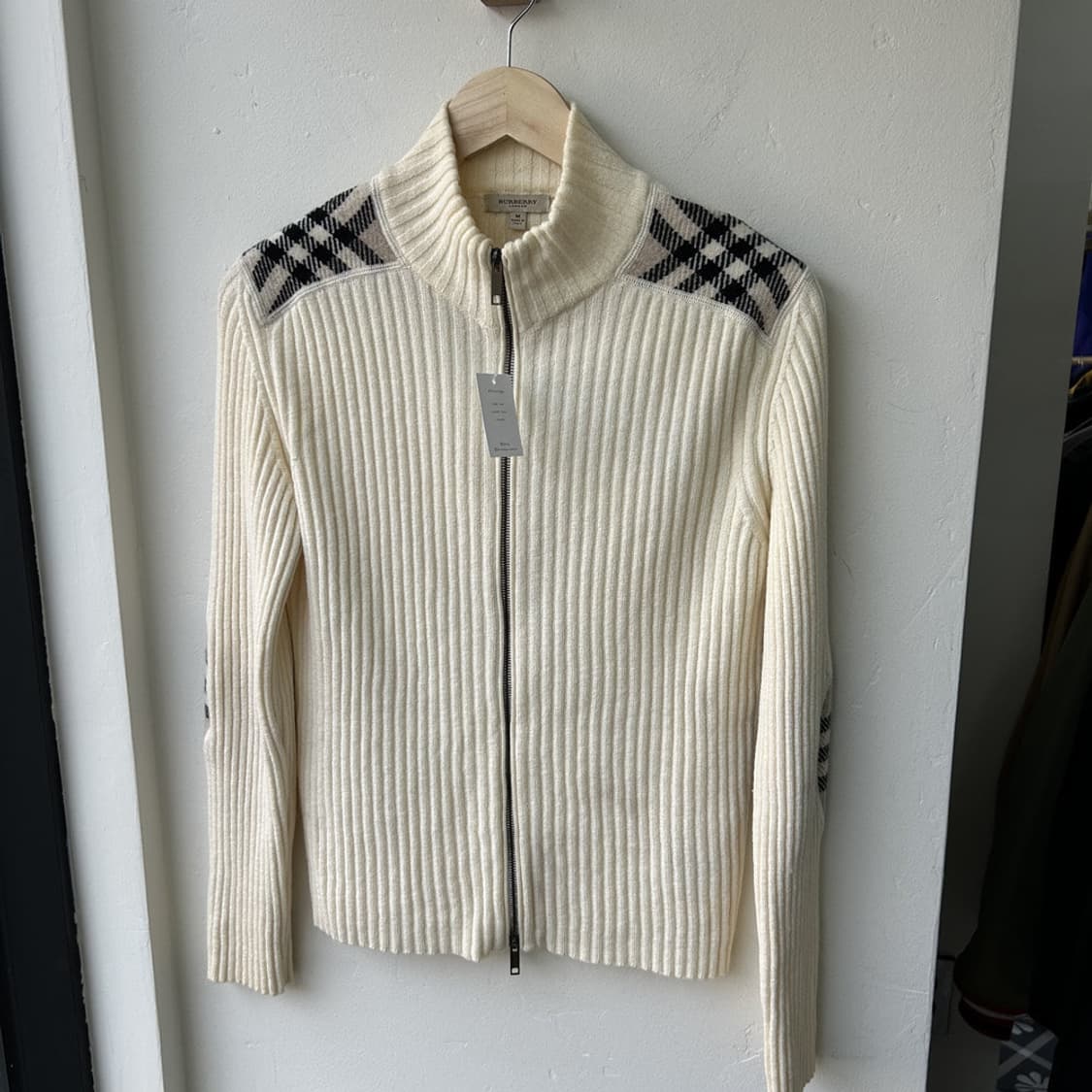 16248 - 버버리 엘보 패치 니트 집업 상품이미지3
