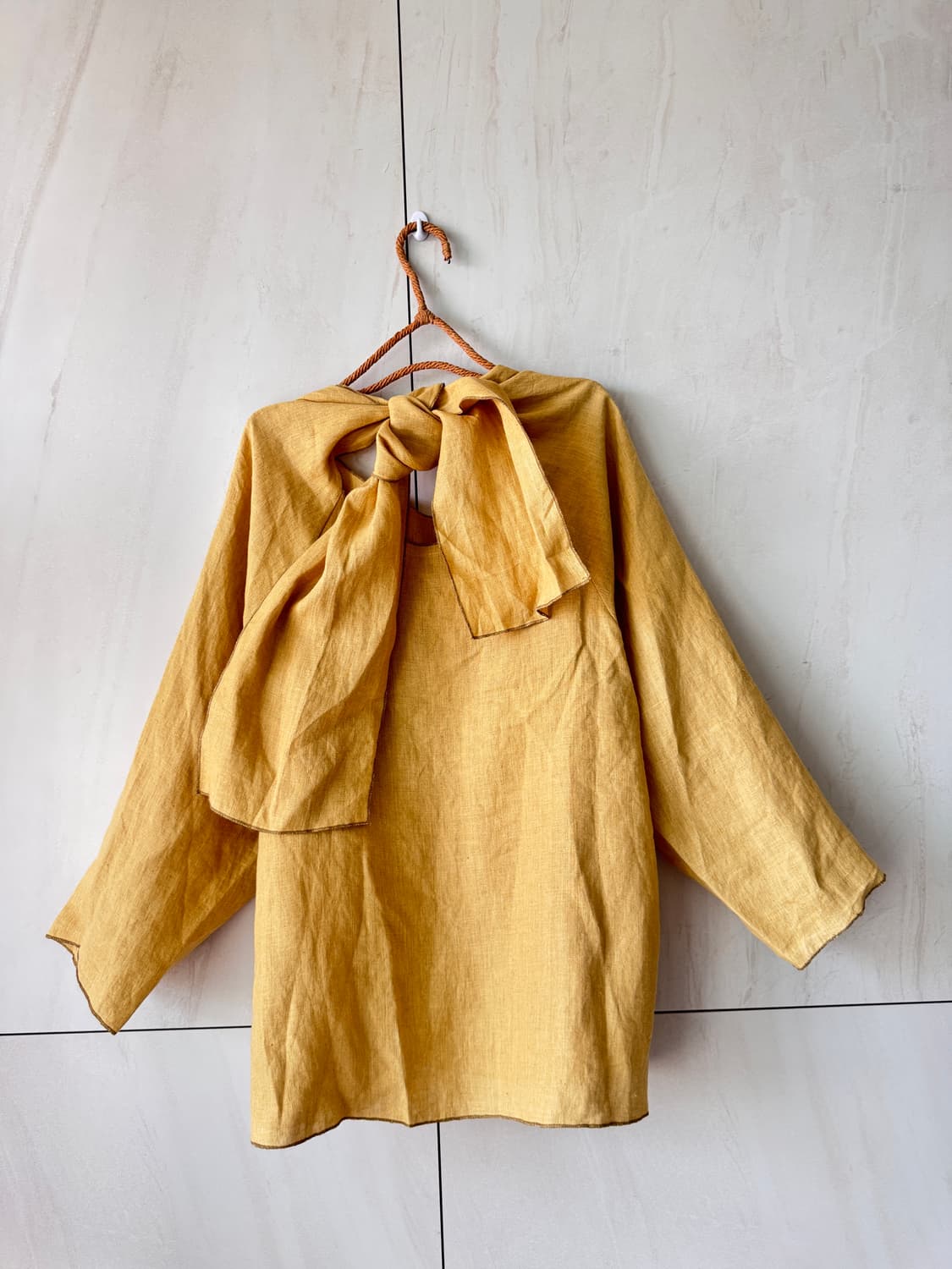 새상품 Baserange브랜드의 Brazo Blouse (M사이즈) 상품이미지3