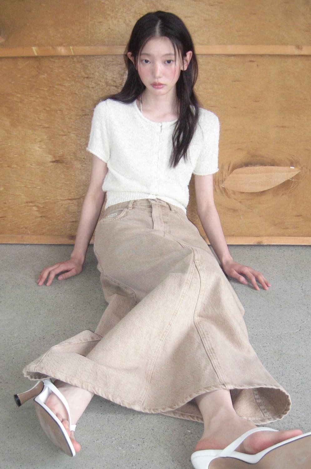 강민경 아비에무아 데님 롱스커트 베이지 상품이미지1