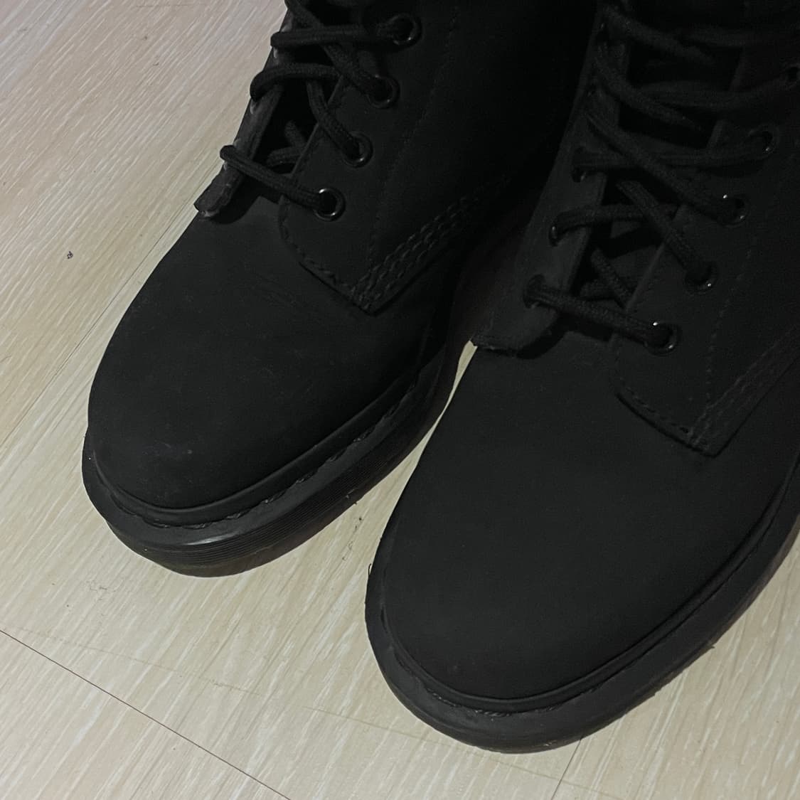 [uk4] 닥터마틴 털부츠 무광 매트 블랙 레어템 230-235 상품이미지4