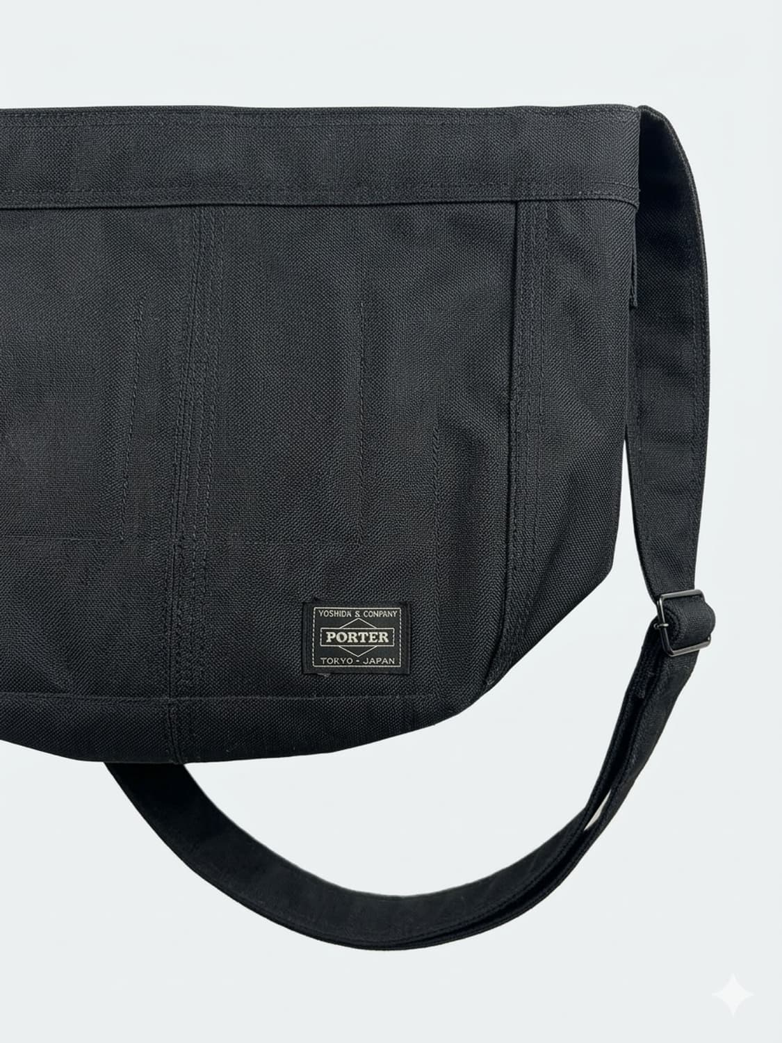 포터 캔버스 숄더백 블랙 상품이미지1