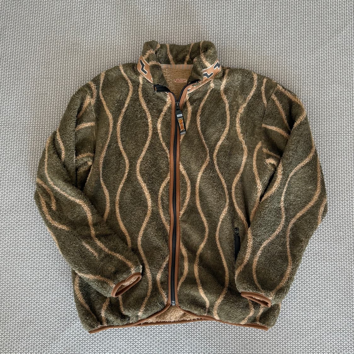 3 size 캐피탈 드렁큰 스트라이프 플리스 (뉴진스 착용) 상품이미지1