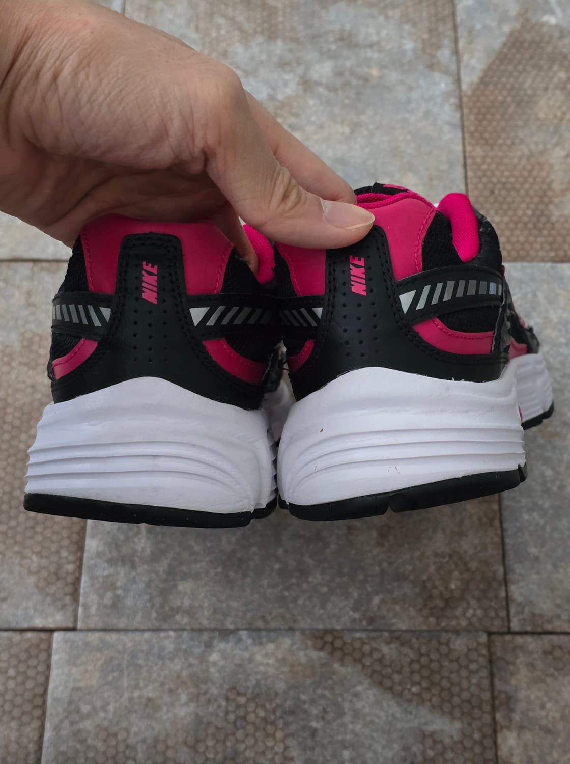 (240)나이키 이니시에이터 미디엄 핑크 상품이미지8