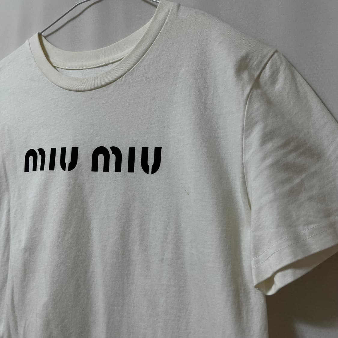 미우미우 MIU MIU 빅로고 반팔티 S/90 상품이미지6