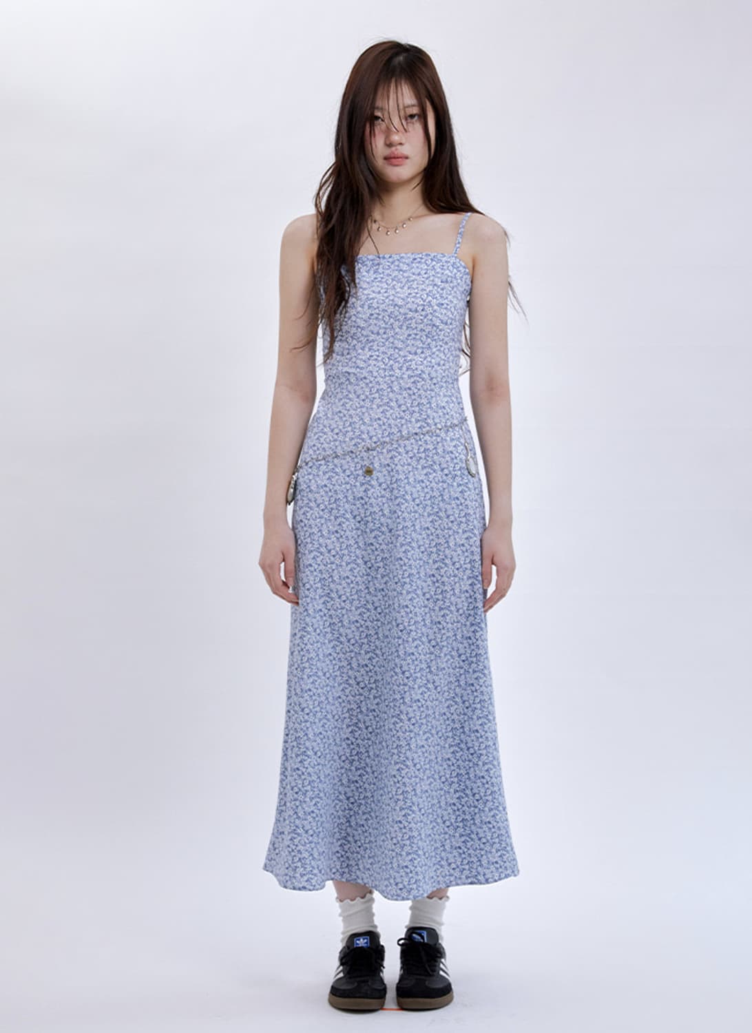 [새상품] 루루서울 워터릴리 슬림핏 드레스 블루 상품이미지1