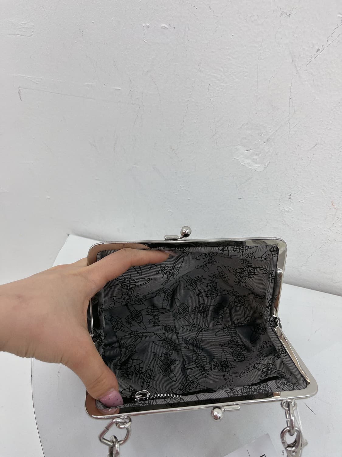 비비안웨스트우드 미니 크로스 백 (정품) 상품이미지7