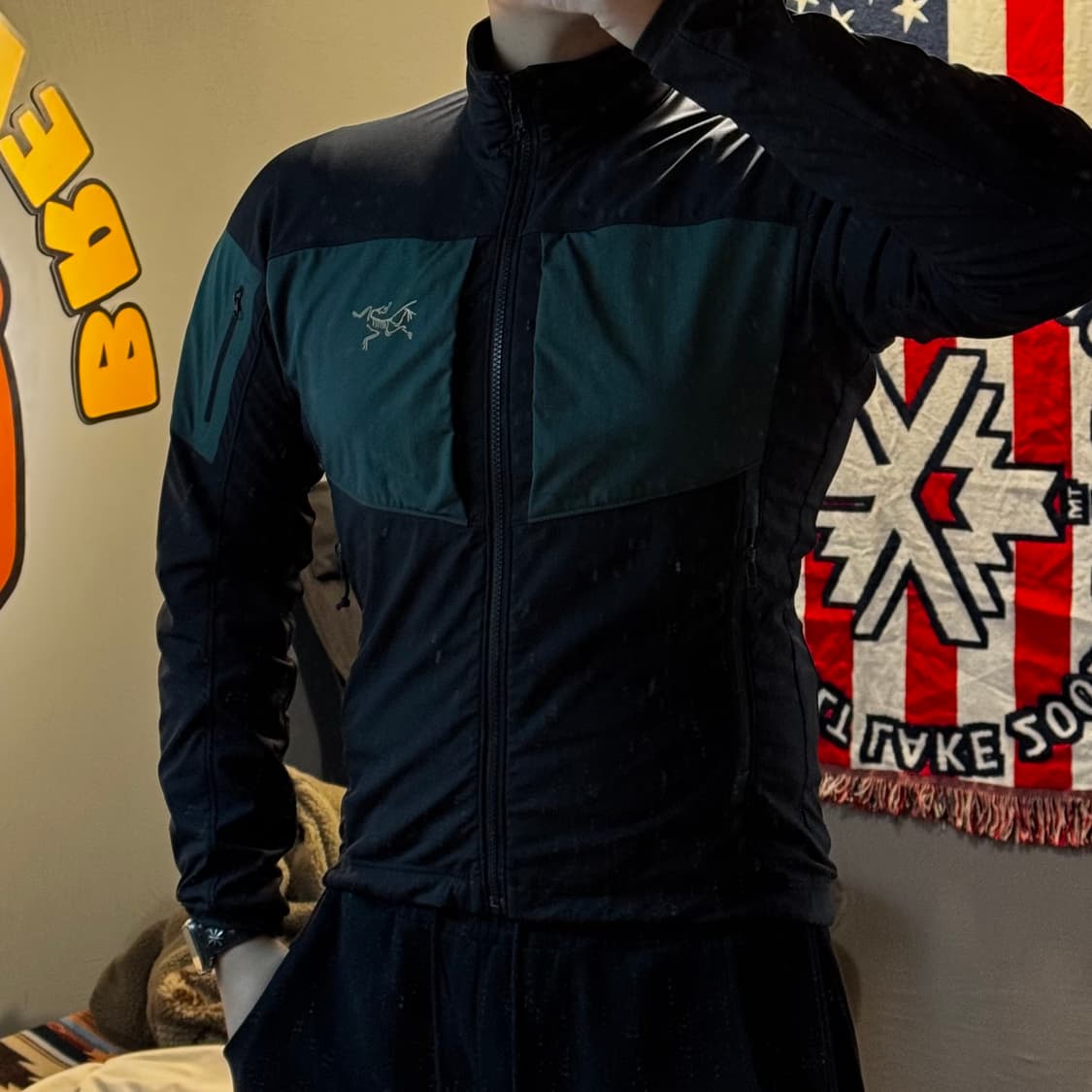 아크테릭스 감마MX 소프트쉘 폴라텍 자켓 (S-M) 상품이미지4