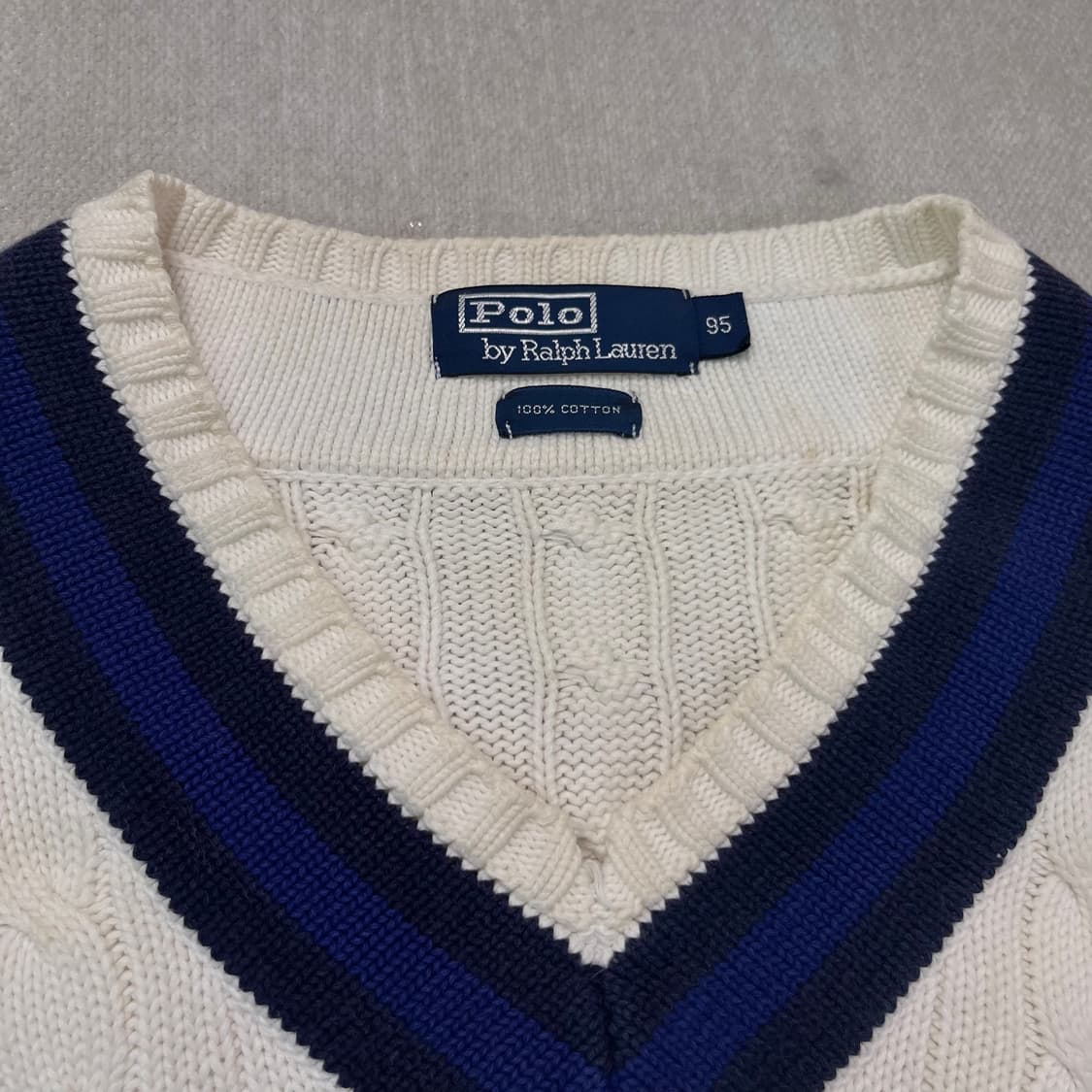 100 폴로 랄프로렌 브이넥 꽈배기 니트 상품이미지3