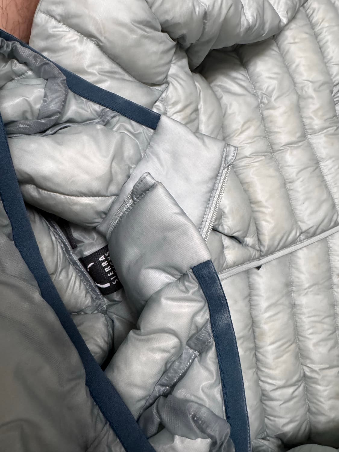 시에라디자인 뮤어 경량패딩 라이트그레이 상품이미지6