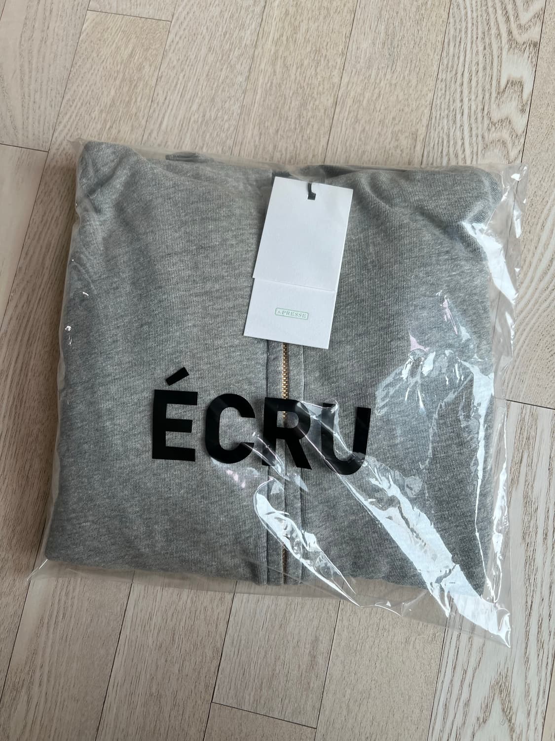 아프레쎄 26ss 라이트웨이트 후드집업 그레이 상품이미지2