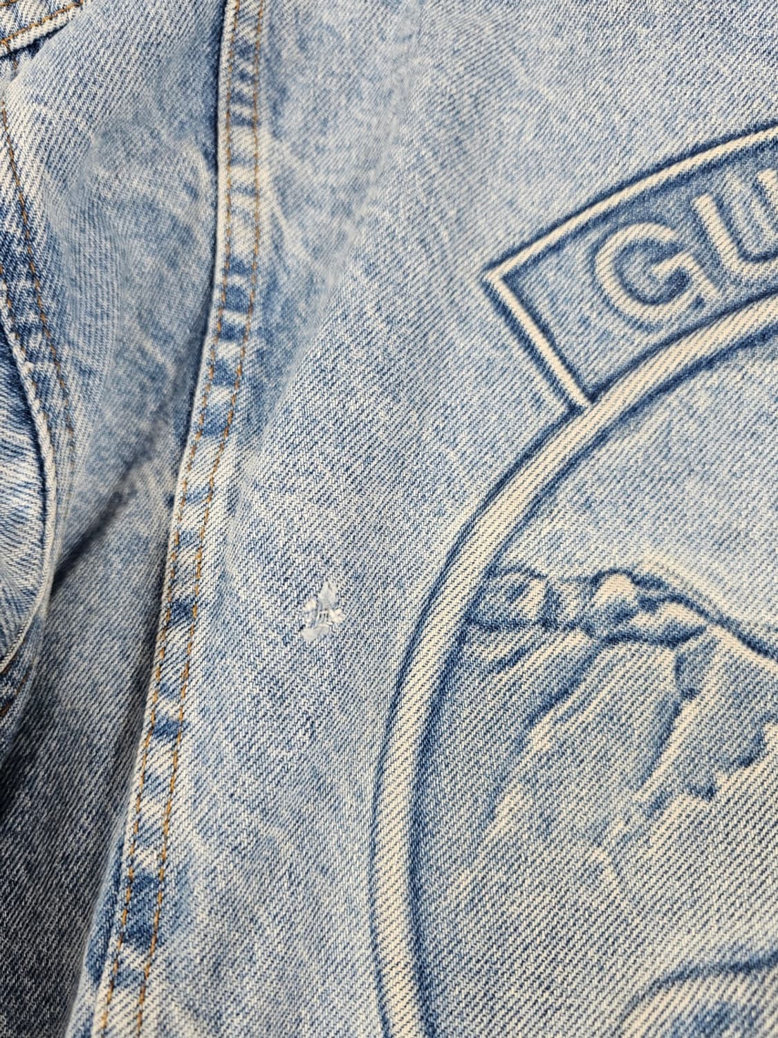 tyca엠보싱데님자켓 상품이미지3