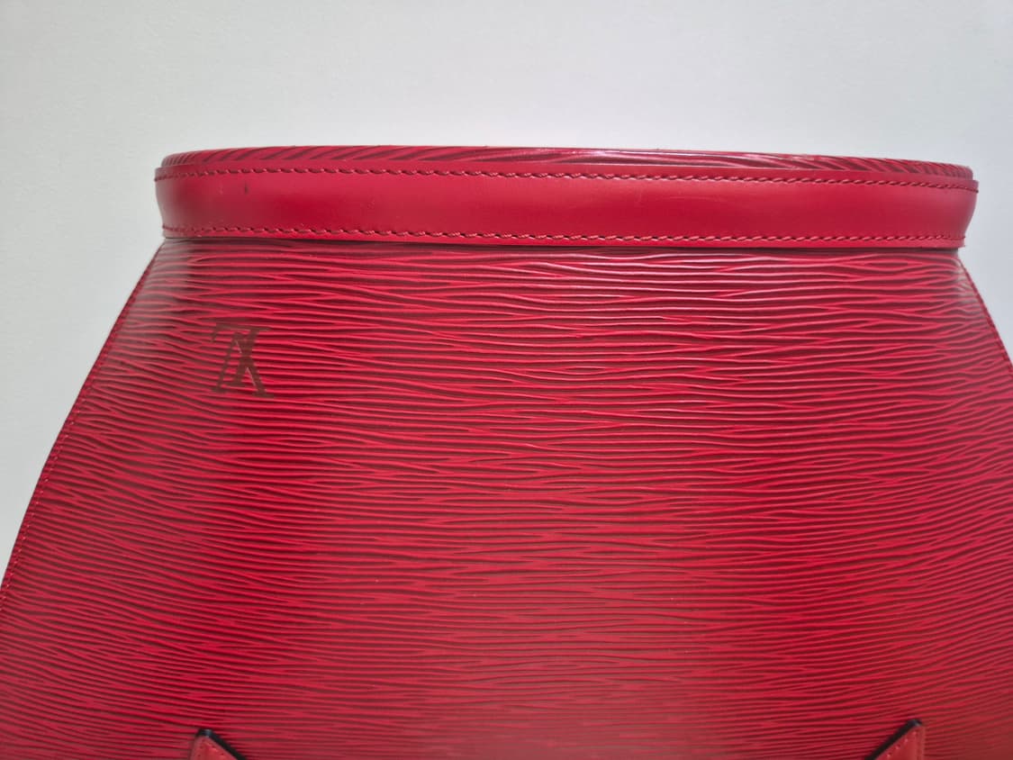 루이비통 에피 생작 숄더백 레드 상품이미지5