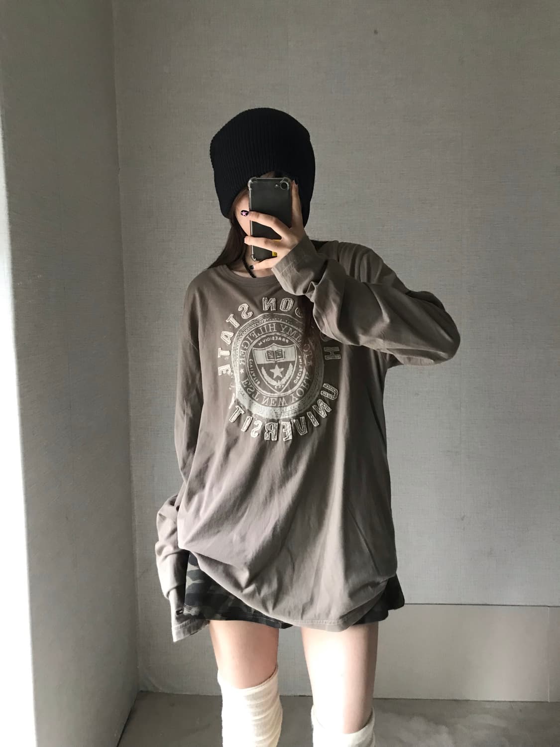 타미힐피거 베이지 롱슬리브 상품이미지1