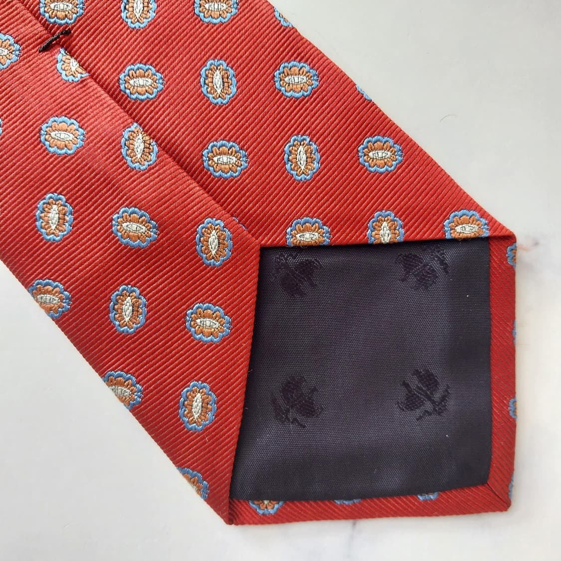 브룩스브라더스 실크 레드 패턴 넥타이 9.8cm A등급 K1810
 상품이미지8