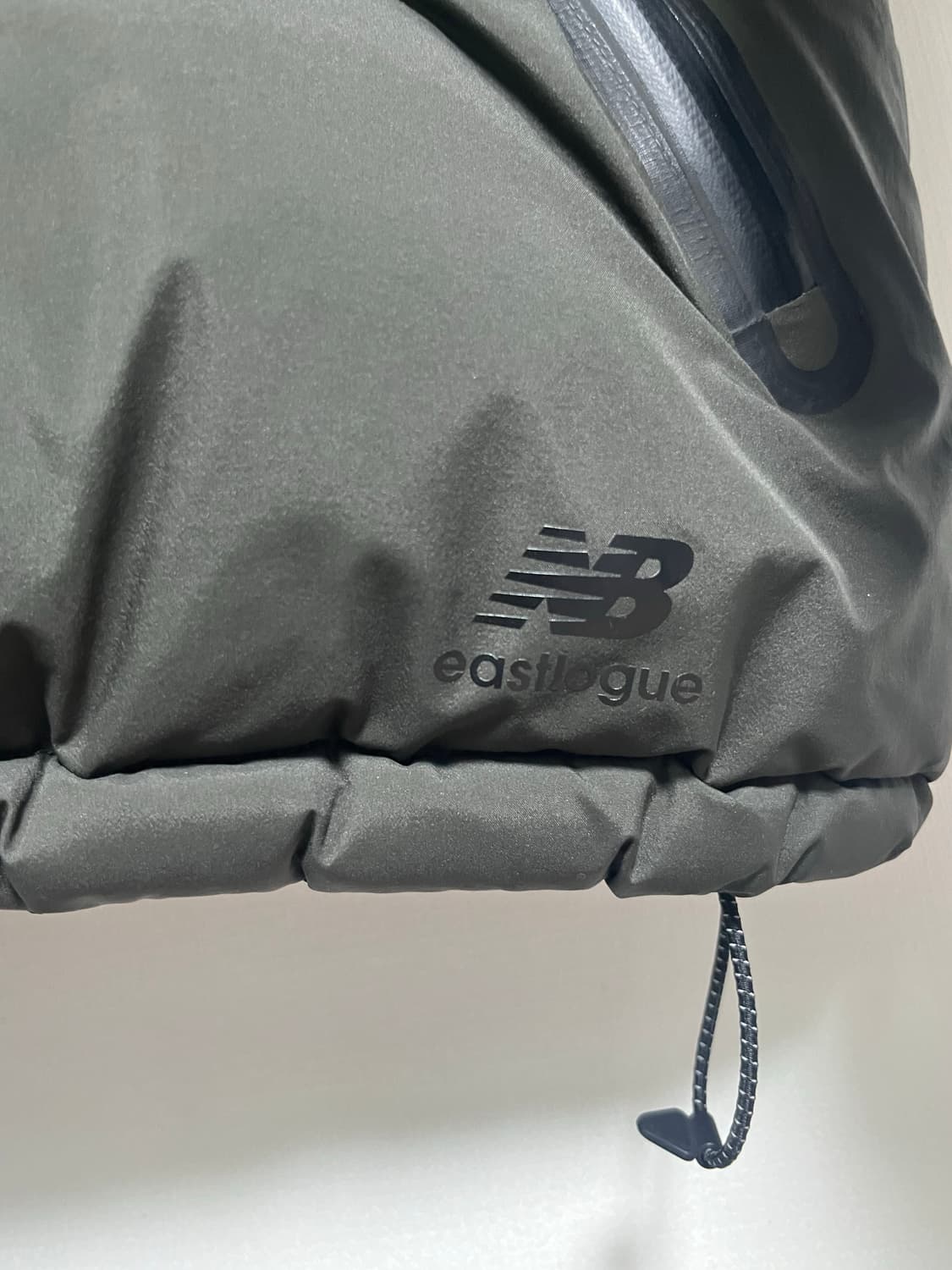 뉴발란스 이스트로그 고어텍스 다운자켓 상품이미지2