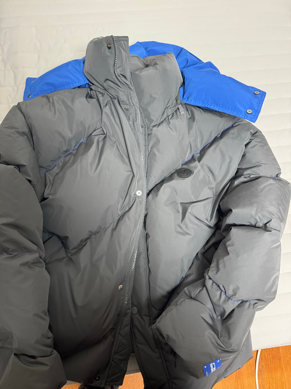 자라 아더에러 패딩 그레이 M 상품이미지3