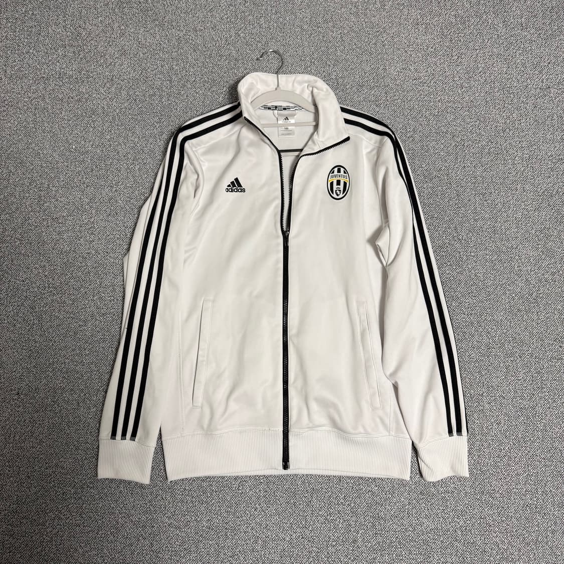 아디다스 유벤투스 져지 화이트 100 트랙탑  상품이미지1