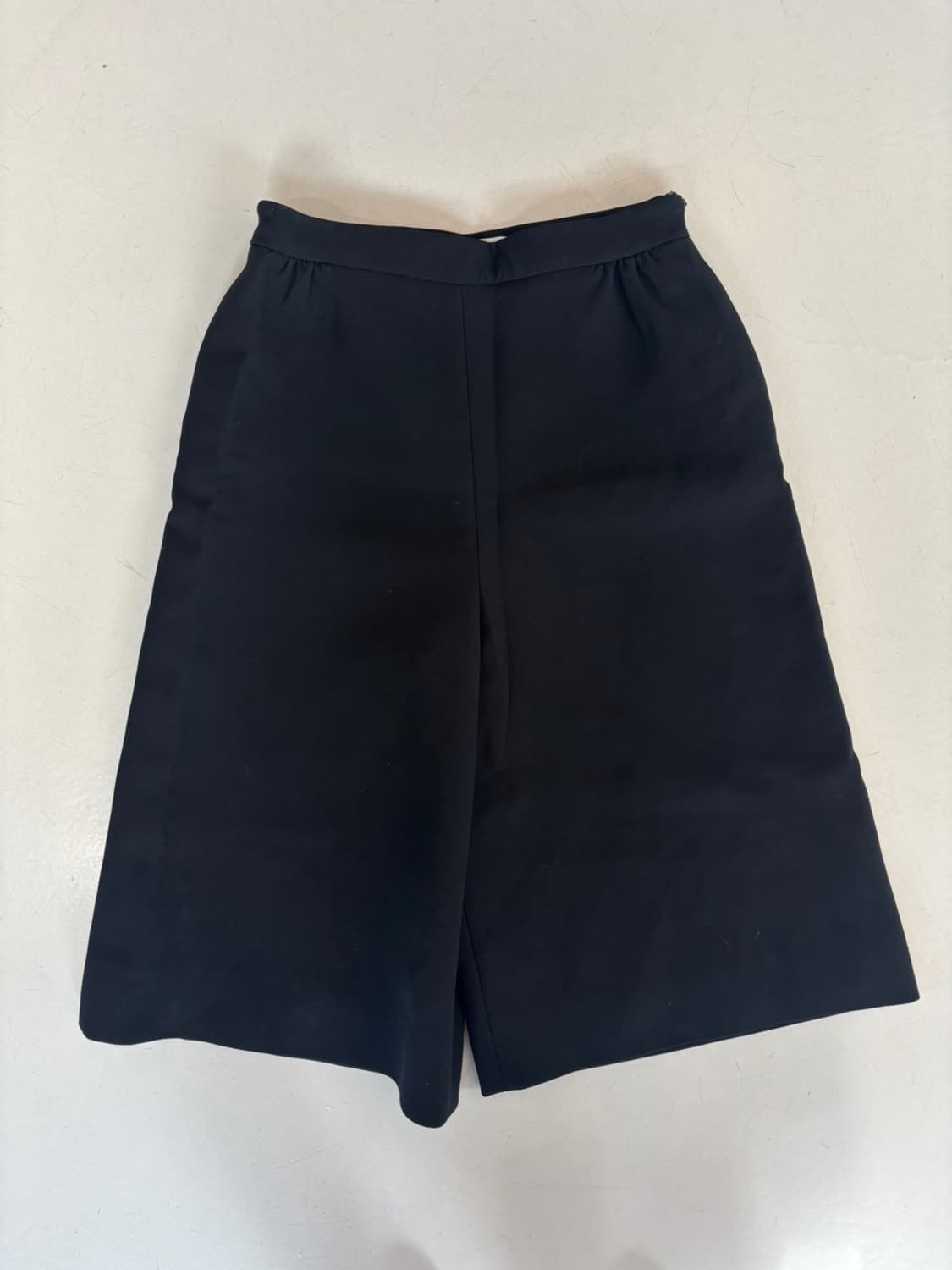 Valentino Wool Bermuda Shorts 상품이미지2