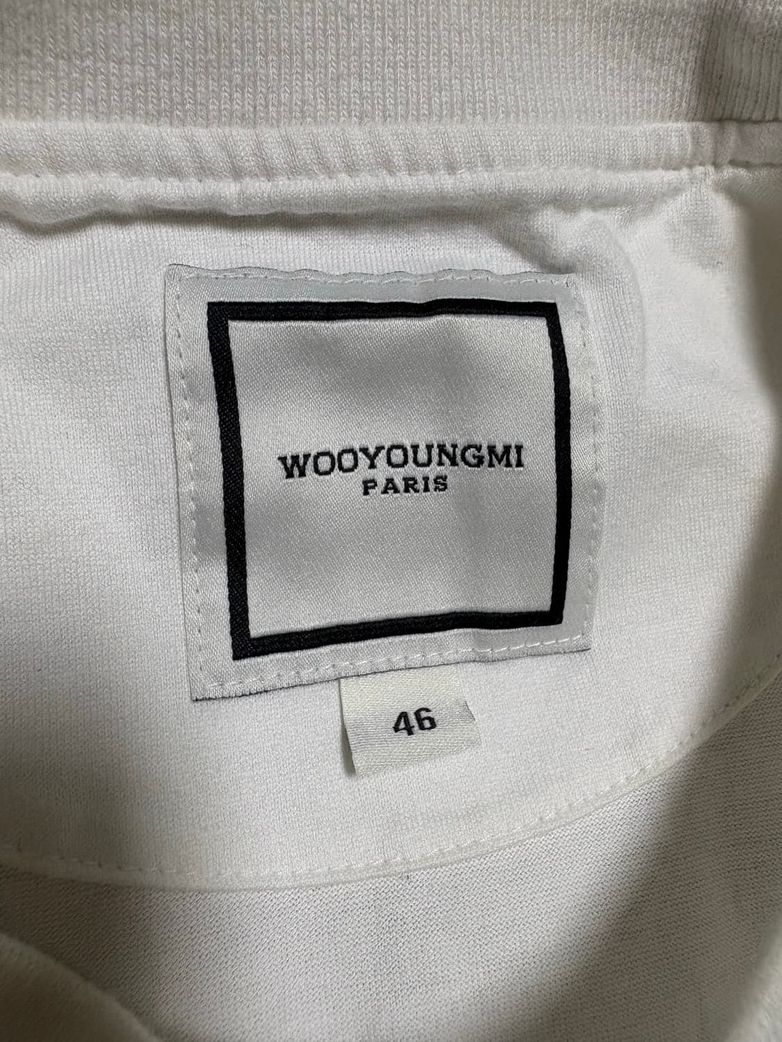 우영미 백로고 반팔티 화이트 상품이미지4