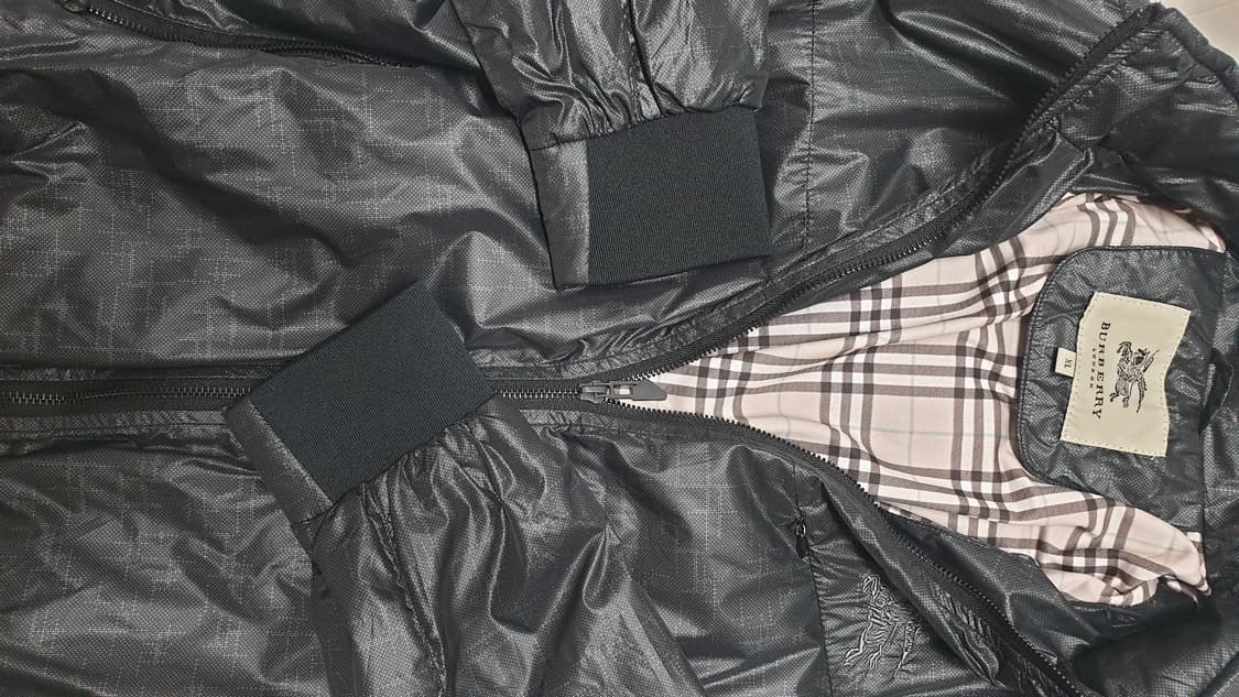 버버리 남성자켓 블랙 95~100 상품이미지9