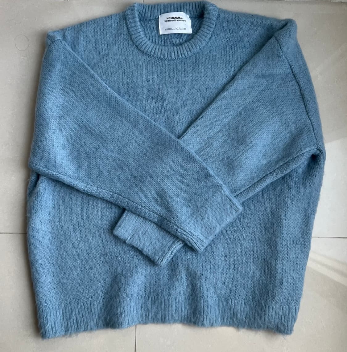 노메뉴얼 니트판매합니다! 상품이미지1