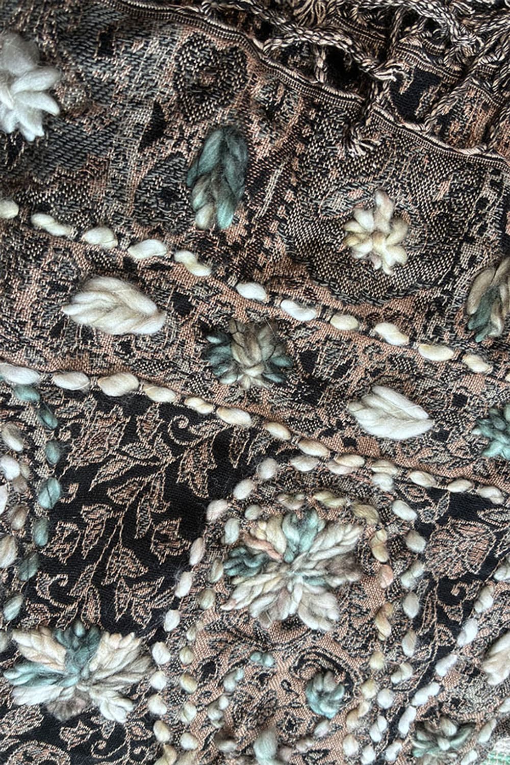 Brown Embroidered Boho Scarf 상품이미지2