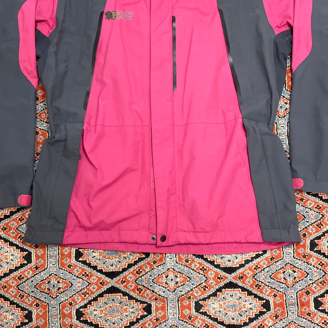 코오롱스포츠 핑크배색 고어텍스 바람막이 점퍼 여성90 상품이미지3
