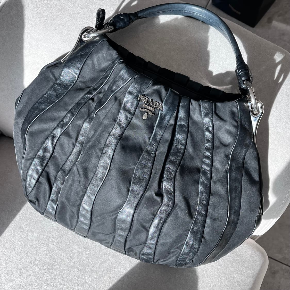 Prada Napa Hobo Shoulder Bag 상품이미지6