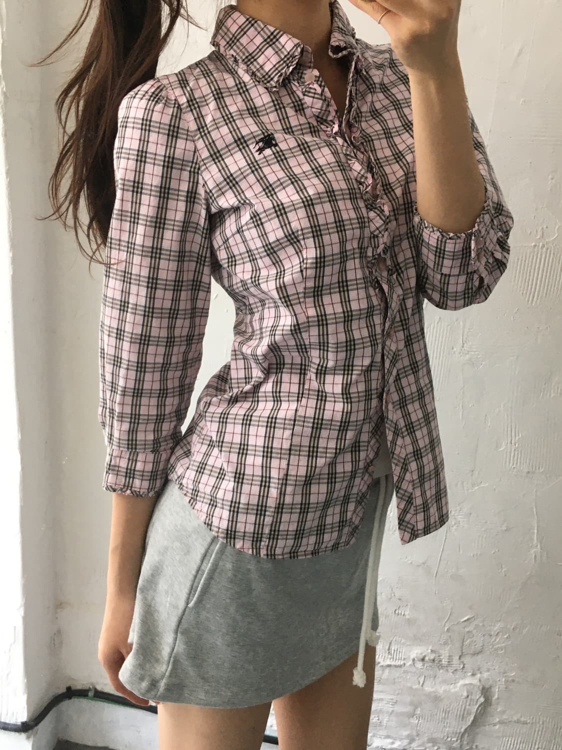 버버리 블루라벨 기마로고 핑크노바체크 프릴 7부 셔츠 블라우스 상품이미지3