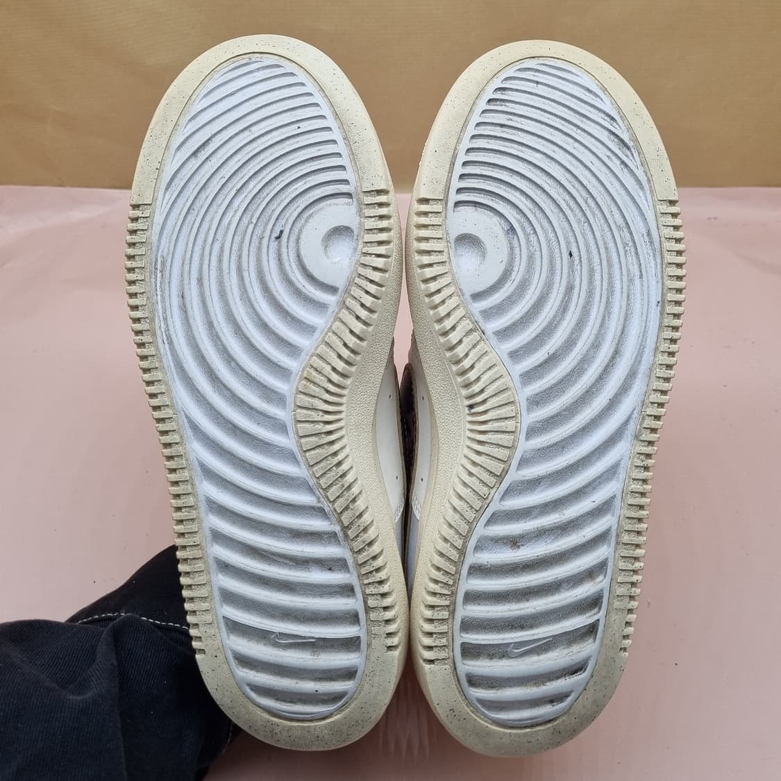 나이키 코트 비전 알타 여성운동화230  상품이미지3