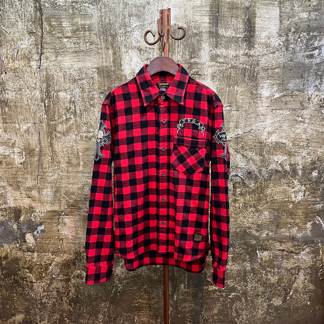 밴슨 레더 x 무장전선(T.F.O.A) 스컬 셔츠 상품이미지3