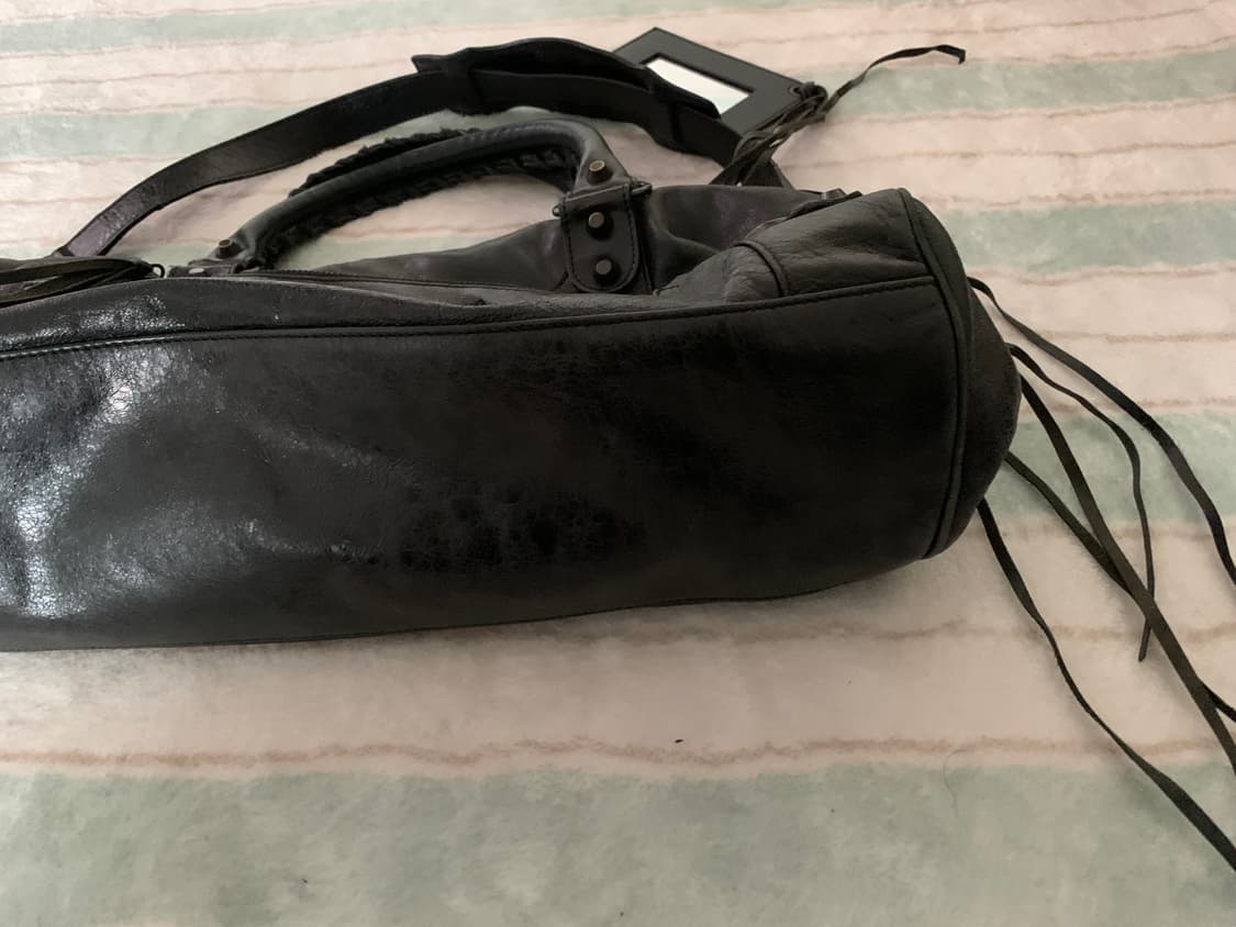 발렌시아가 모터백 트위기 블랙 정품 상품이미지5