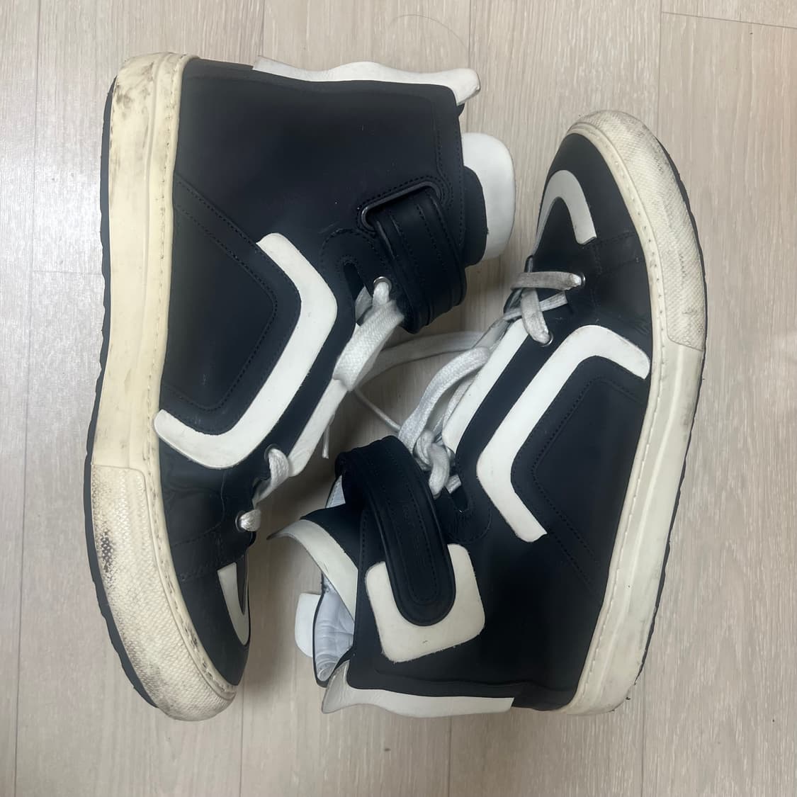 피에르하디 14ss 하이탑 검흰 상품이미지4