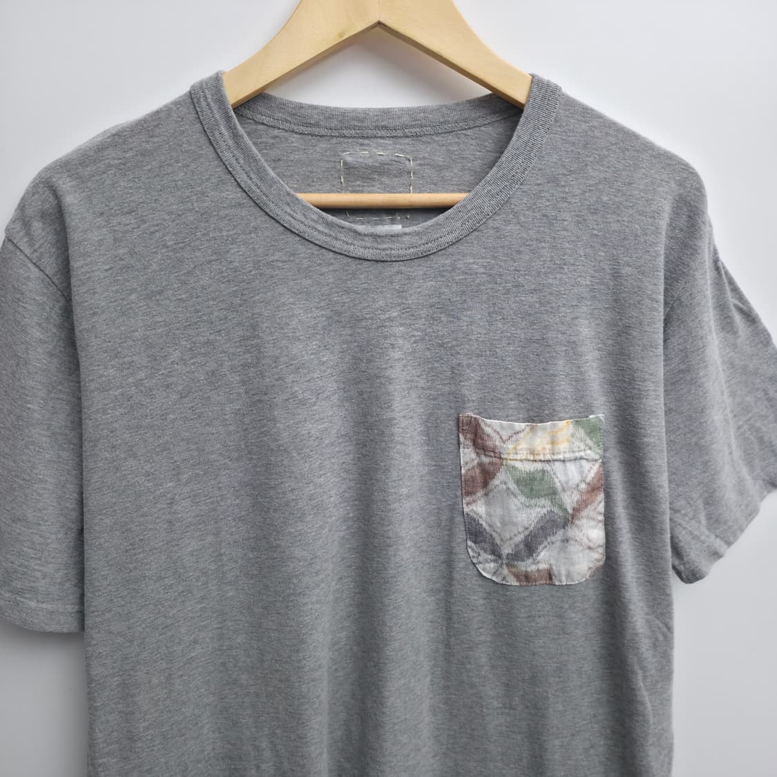 [4,L] 비즈빔 그레이 포켓 반팔티 상품이미지2