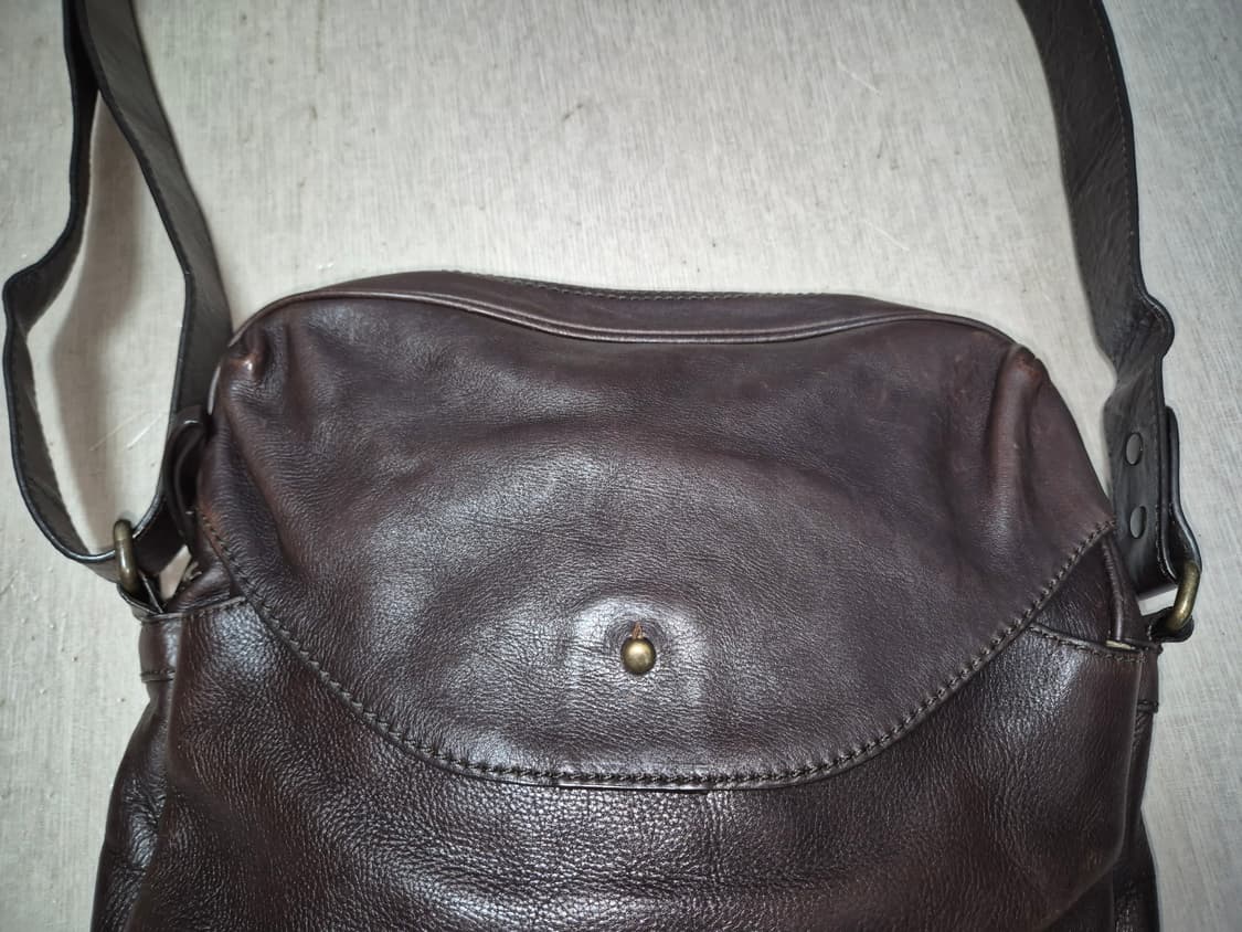 바나나 리퍼블릭 리얼레더 크로스백/cow leather 상품이미지5