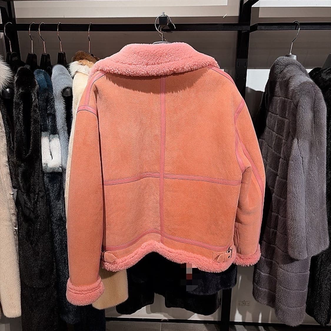 (정품/새상품) 베트멍 유니섹스 연핑크 양가죽 양털 리버시블 무스탕 자켓 상품이미지4