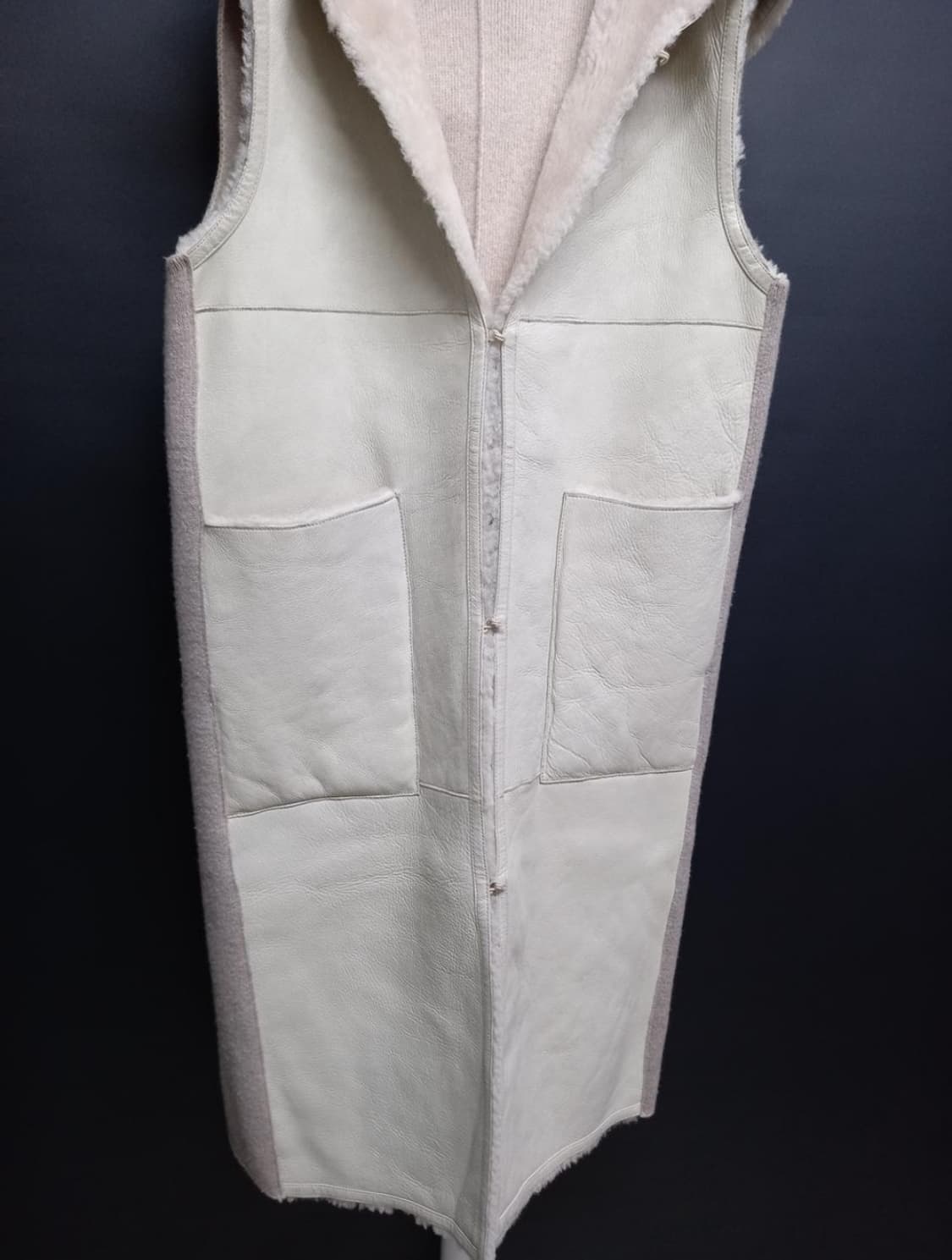 SO WOOL 쏘울 리버시블 리얼 램스킨 양모 맥시 베스트 상품이미지8